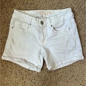 Size 6 American Eagle White Denim Shorts